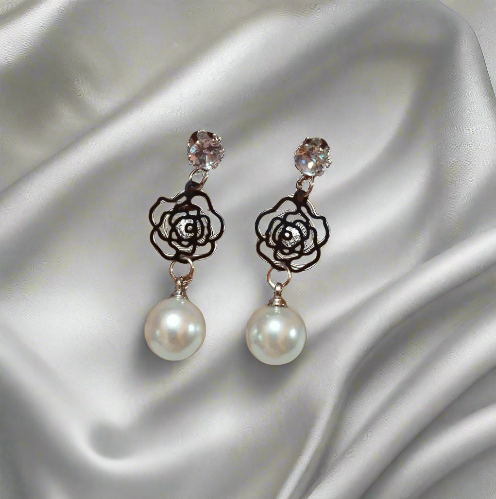 Trendy light weight shiny earring with korean western stylish danglers-f-BELK007f-3-PunnagaiDJ