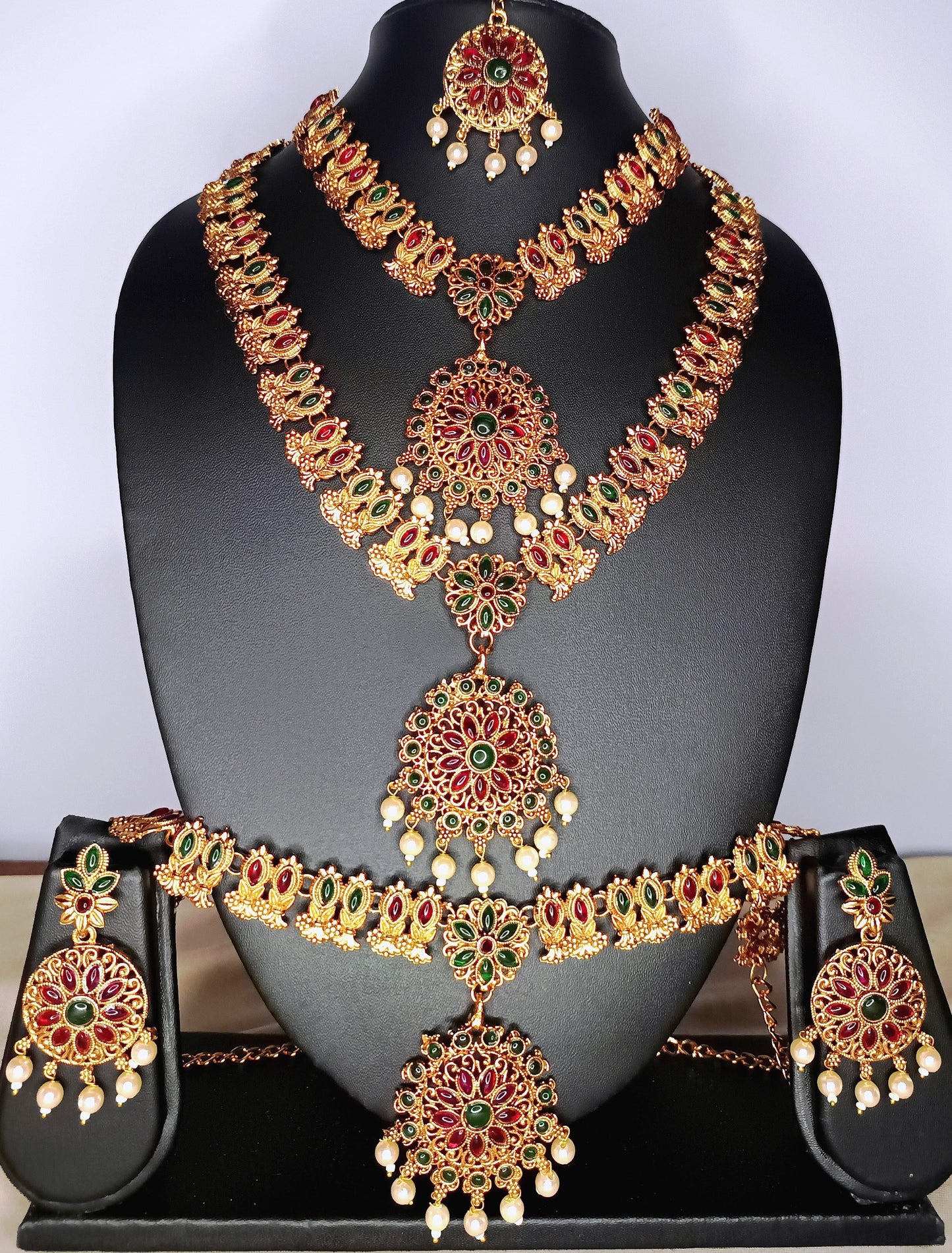 Dazzling Antique crops Haram set with maati n waist band
