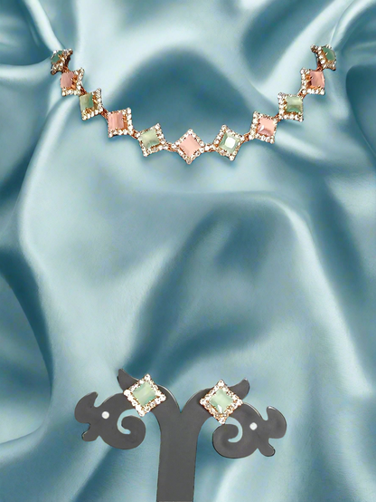 Stimulating Necklace set