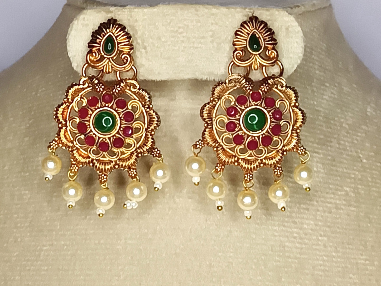 Gleaming Antique sequence red stone Haram set