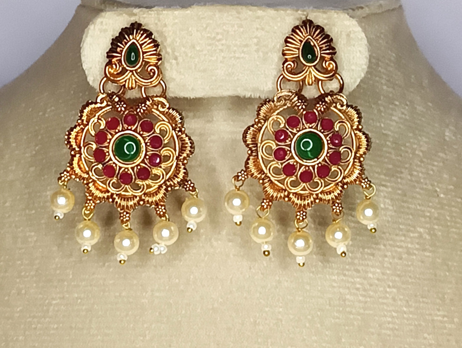 Gleaming Antique sequence red stone Haram set