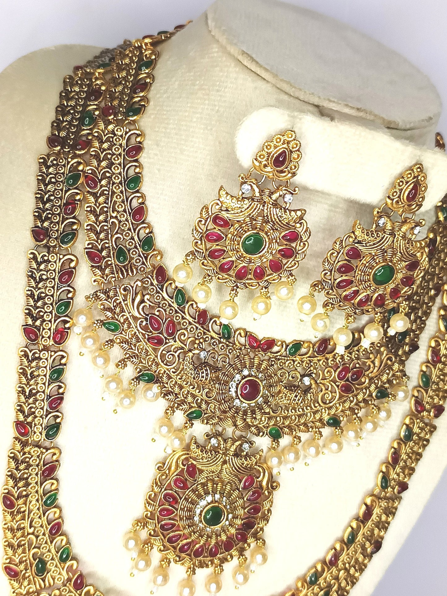 Stunning Antique Peacock round red beads Haram Set