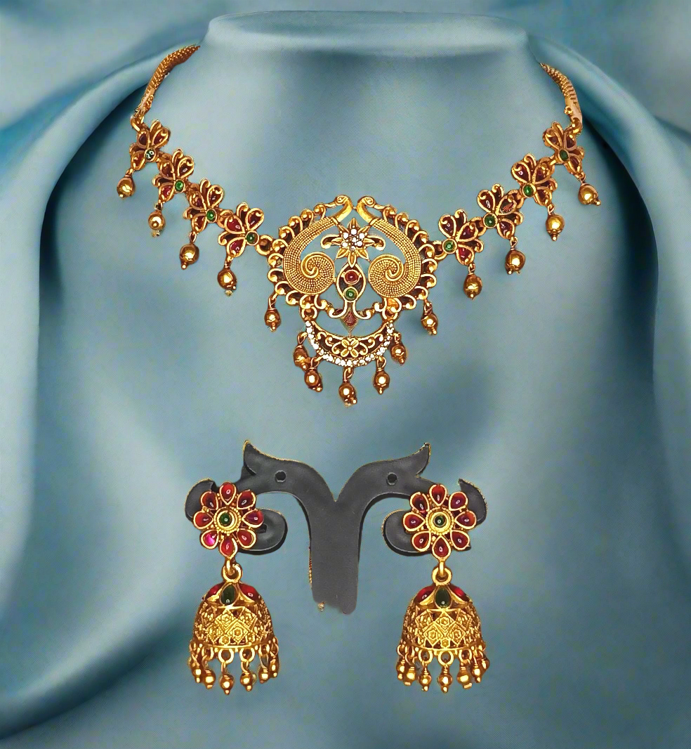 Compelling Antique Choker heart