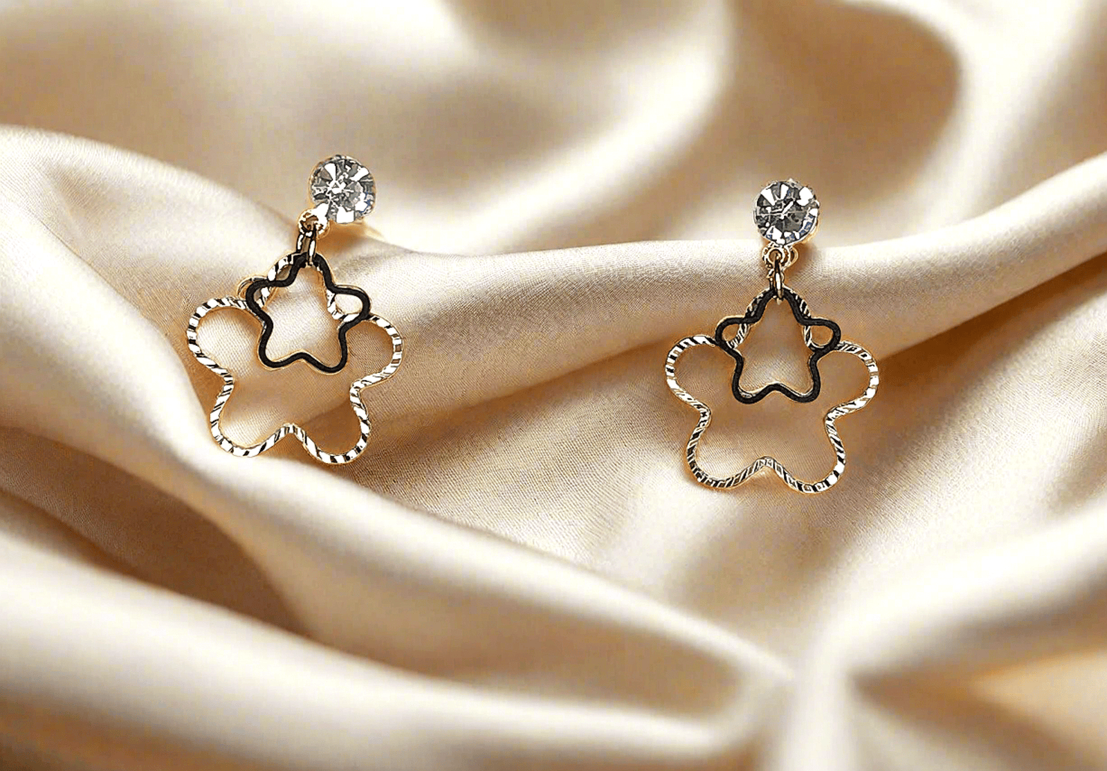 trendy earrings women girls korean western stylish fancy light weight shiny cubic zirconia diamond pearl alloy drops danglers hoop earring tassel earring
Korean fashion earrings and dangler
K-style jewelry
Minimalist trendy statement earrings
Chic jewelry
Elegant drop earrings
Pearl dangler earrings
Geometric Delicate earrings
Crystal drop earrings
Trendy Korean earrings
Aesthetic earrings
Cute Korean earrings
Y2K earrings
K-pop inspired earrings
Modern chic jewelry
Luxury fashion earrings
Office wear earri