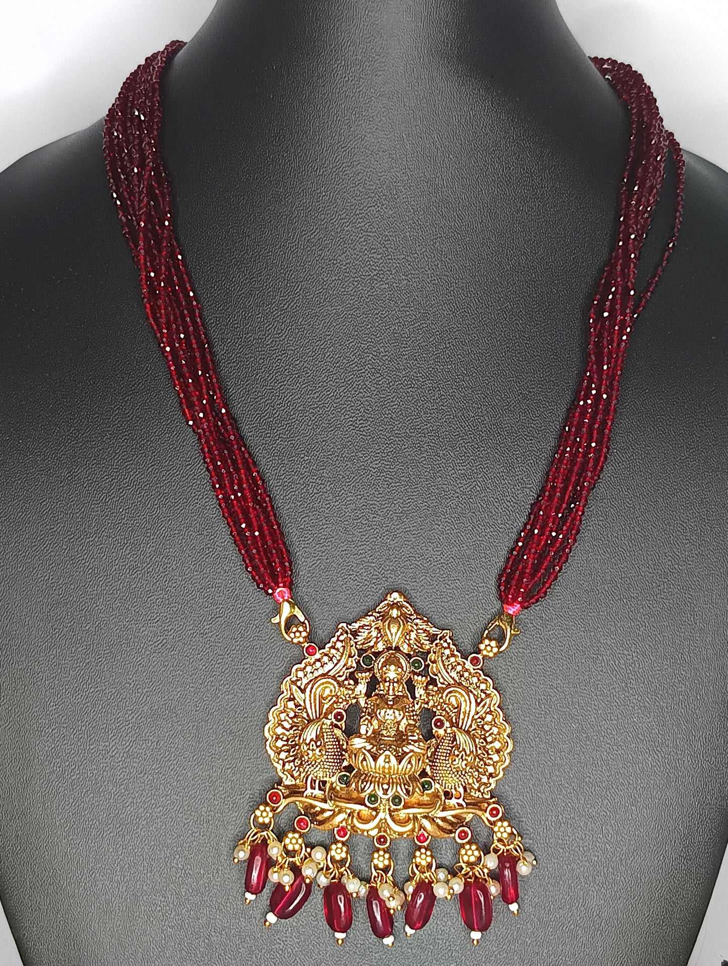 Red Crystal bead pendent Chain