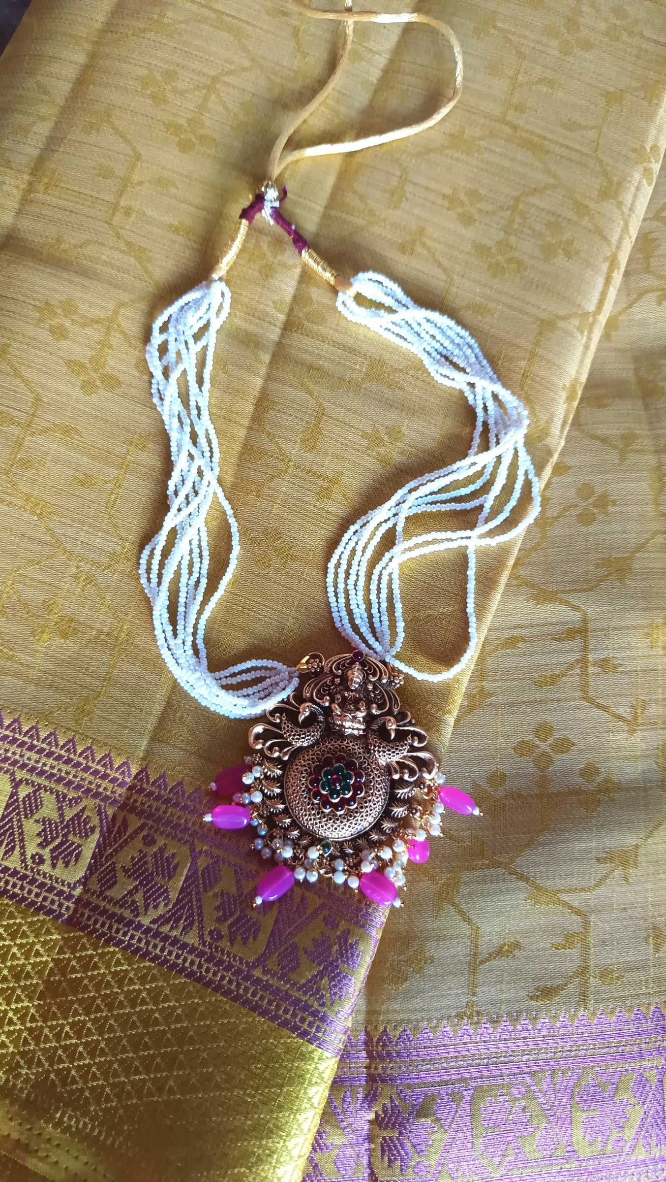 White Bead Chain with pendent