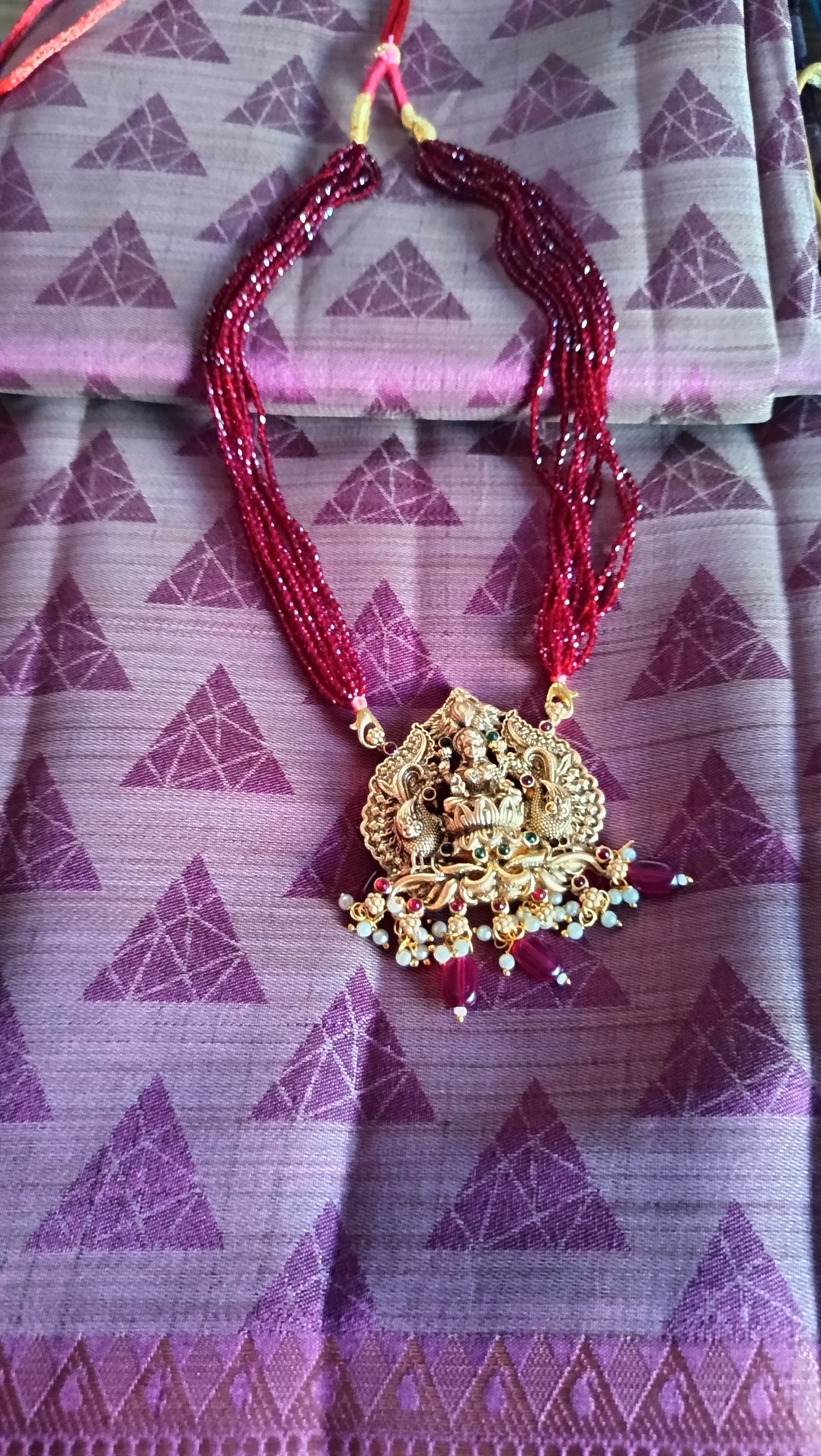 Red Crystal bead pendent Chain