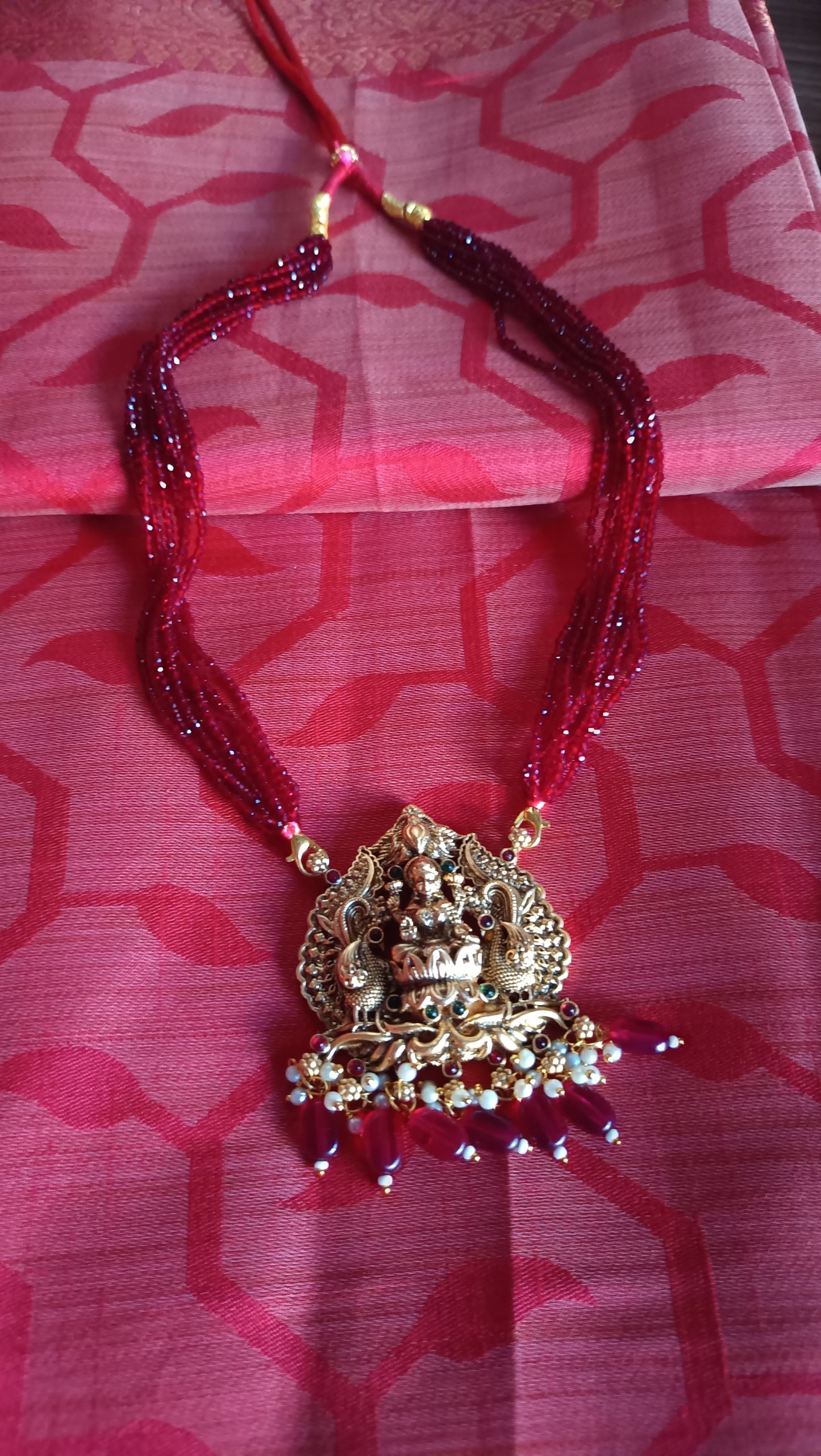 Red Crystal bead pendent Chain