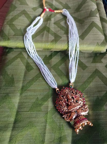 Transparent Crystal bead pendent Chain
