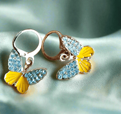 gold plated AD butterfly earrings hoop dangler
Enamel Butterfly Charms Handmade Insect Earrings
Girls college party
