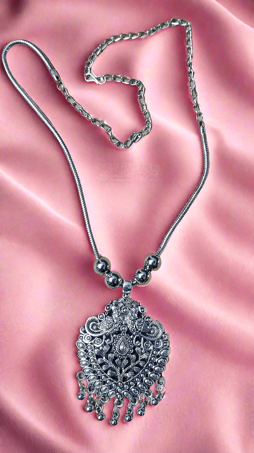 best quality oxidised jewellery necklace chain white pearl casual college evening fun
oxidised jewellery long Bohemian necklace .Light weight Stunning Women's Silver Oxidised Necklace