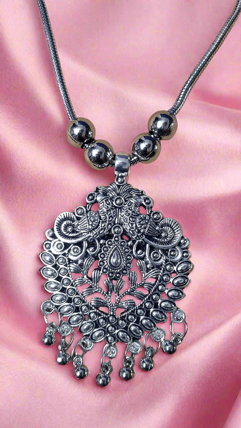 best quality oxidised jewellery necklace chain white pearl casual college evening fun
oxidised jewellery long Bohemian necklace .Light weight Stunning Women's Silver Oxidised Necklace