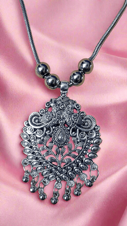 best quality oxidised jewellery necklace chain white pearl casual college evening fun
oxidised jewellery long Bohemian necklace .Light weight Stunning Women's Silver Oxidised Necklace
