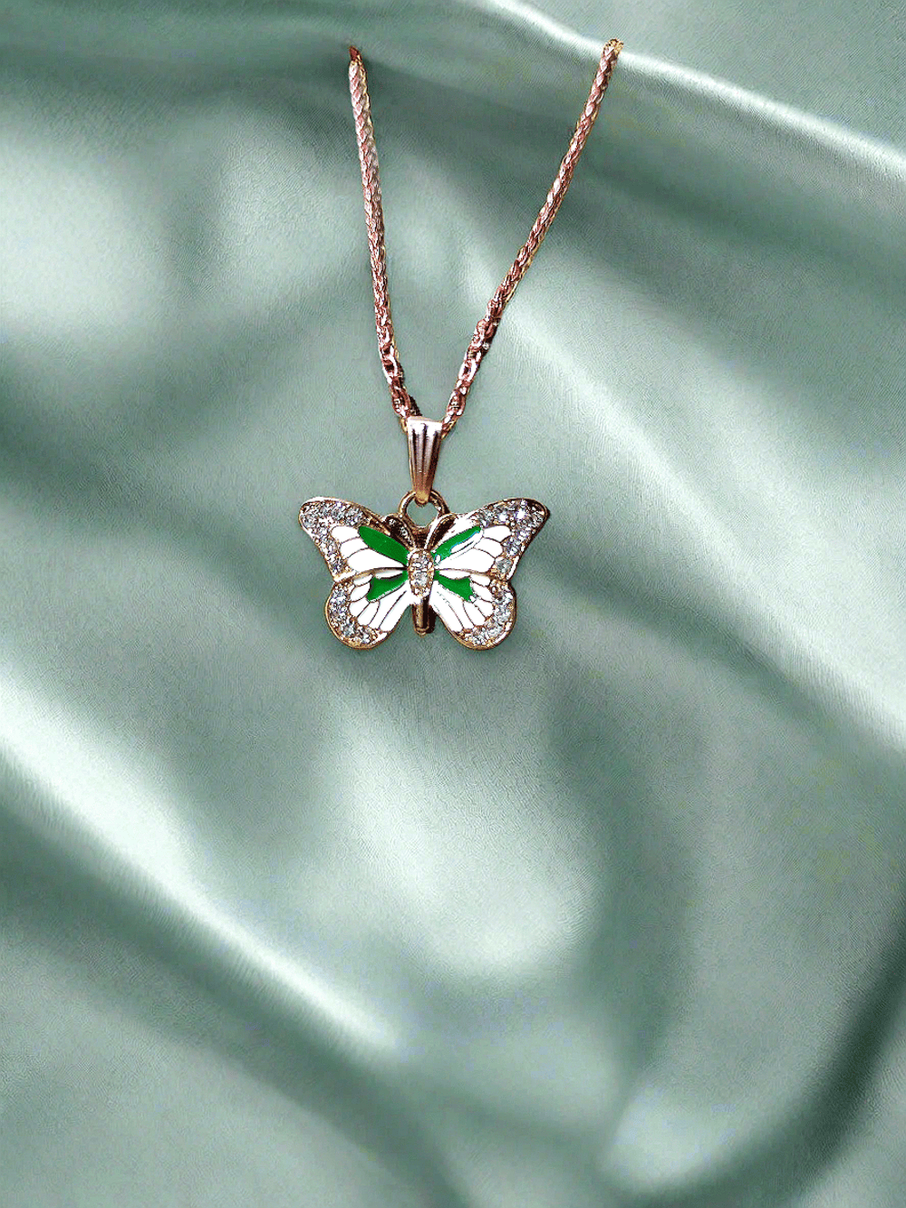 gold plated AD stone butterfly rose gold chains
Enamel Butterfly Charms Handmade Insect neck chains
Girls college party
