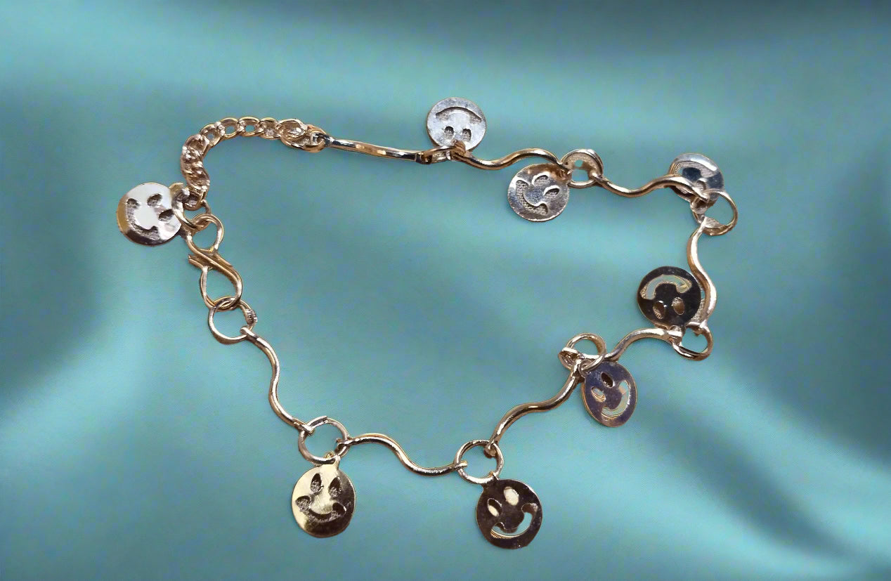 Trendy sleek anti tarnish Bracelet for office wear casual daily