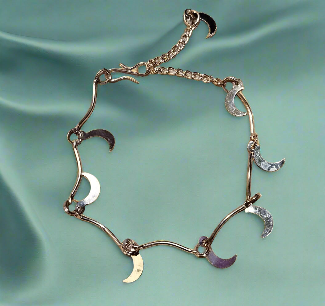 Trendy sleek anti tarnish Bracelet for office wear casual daily