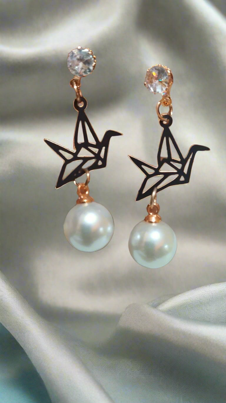 Trendy light weight shiny earring with korean western stylish danglers-f-BELK007f-[color]-[material]-PunnagaiDJ