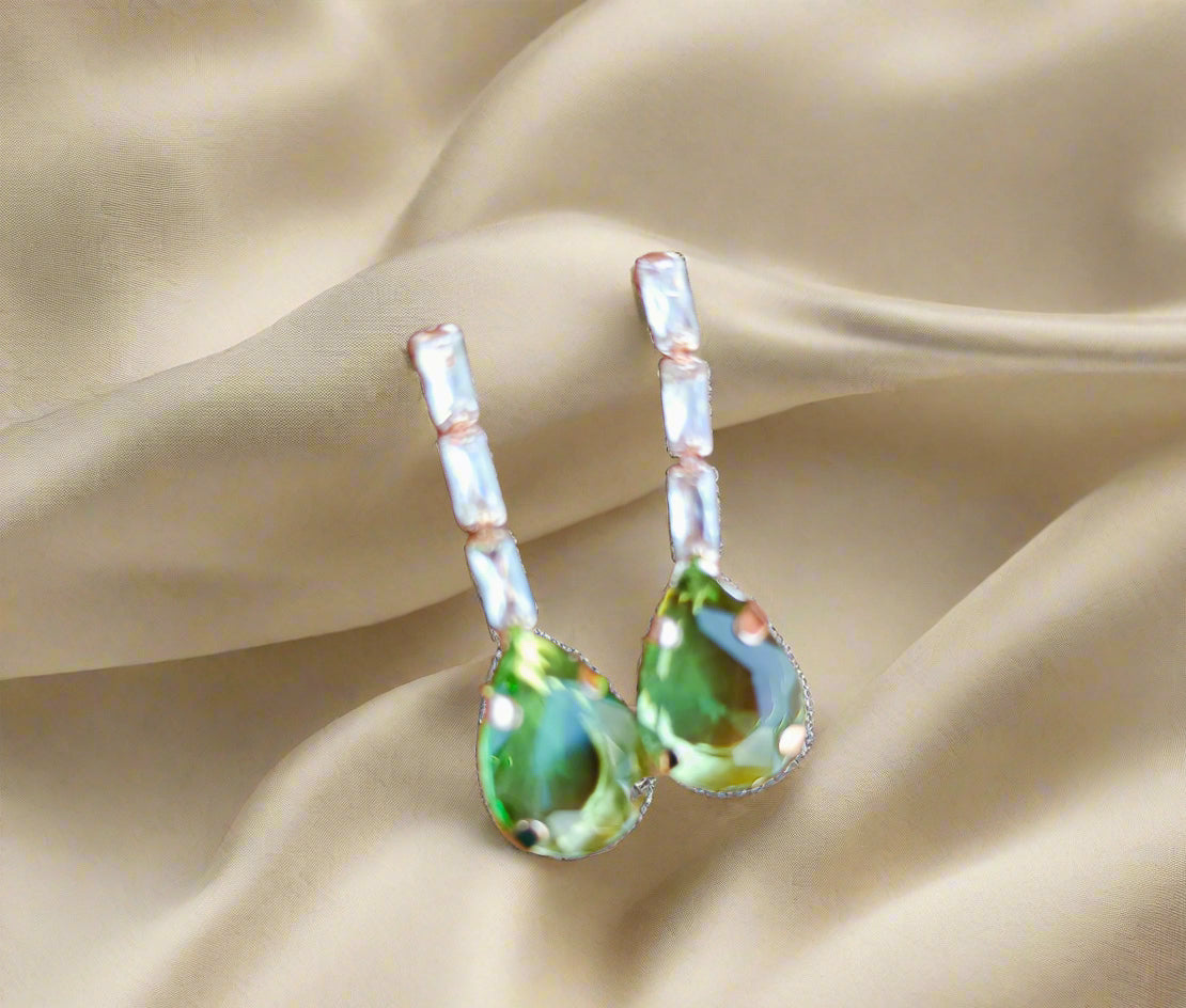 Stylish Rose Gold-Plated Big green emerald stone Chain set