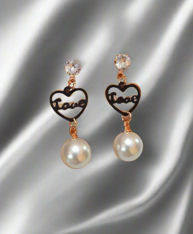 Korean fashion earrings and dangler
K-style jewelry
Minimalist trendy statement earrings
Pearl dangler earrings
Geometric Delicate earrings
Crystal drop earrings
Trendy Korean earrings
Cute Korean earrings
Y2K earrings
K-pop inspired earrings
Modern chic jewelry
Luxury fashion earrings
Minimalist rose gold earrings