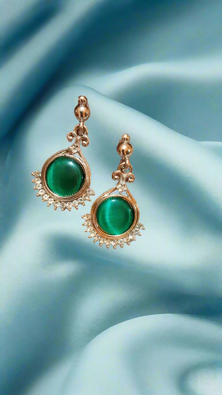 Dainty emerald green rosegold Stud Statement Earrings,  Teardrop Earrings, emerald greenEarrings, Wedding Jewelry, Bridesmaid Gift BELK007f-PunnagaiDJ
